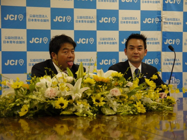 市表敬訪問・記者会見